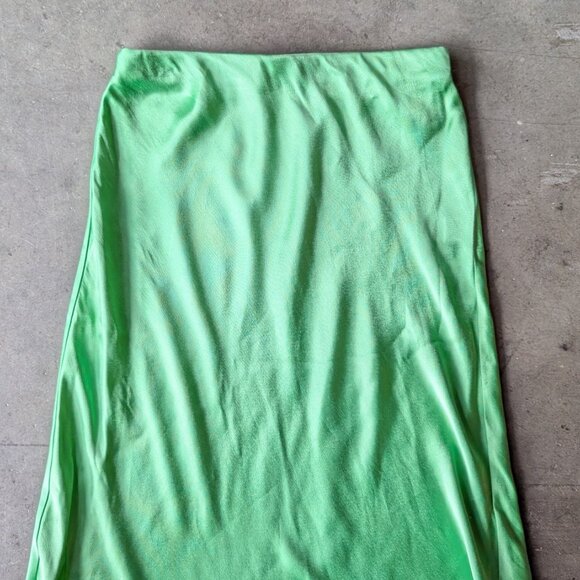 Rezek Studio Emerald Green Satin Shimmy Skirt size XS - Picture 4 of 10